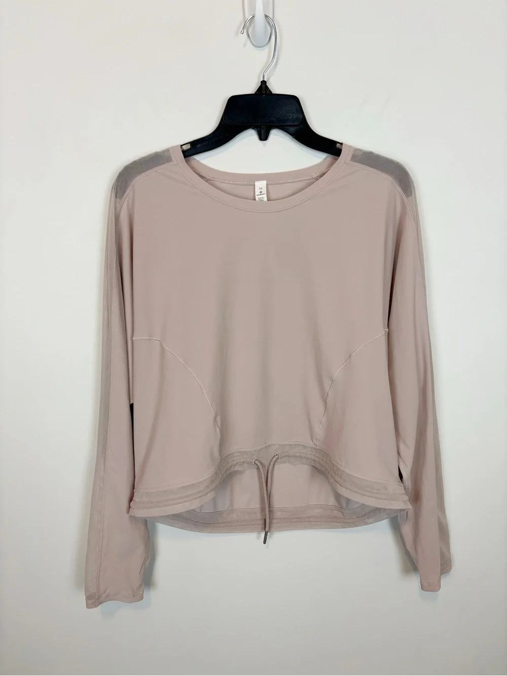 lululemon athletica lululemon reach